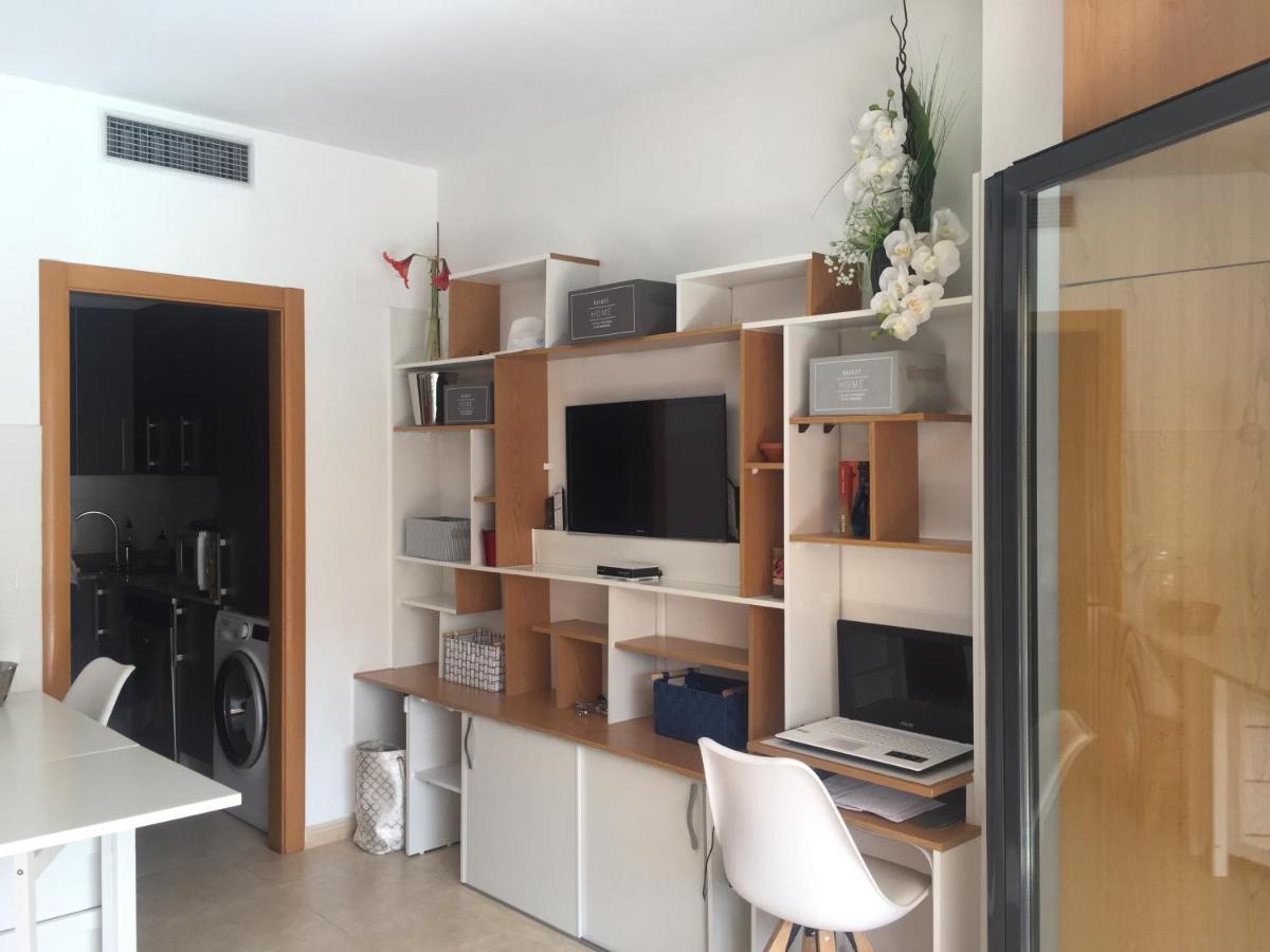 Appartement Standing 58M Plage A 3Mn En Voiture Росес Екстериор снимка