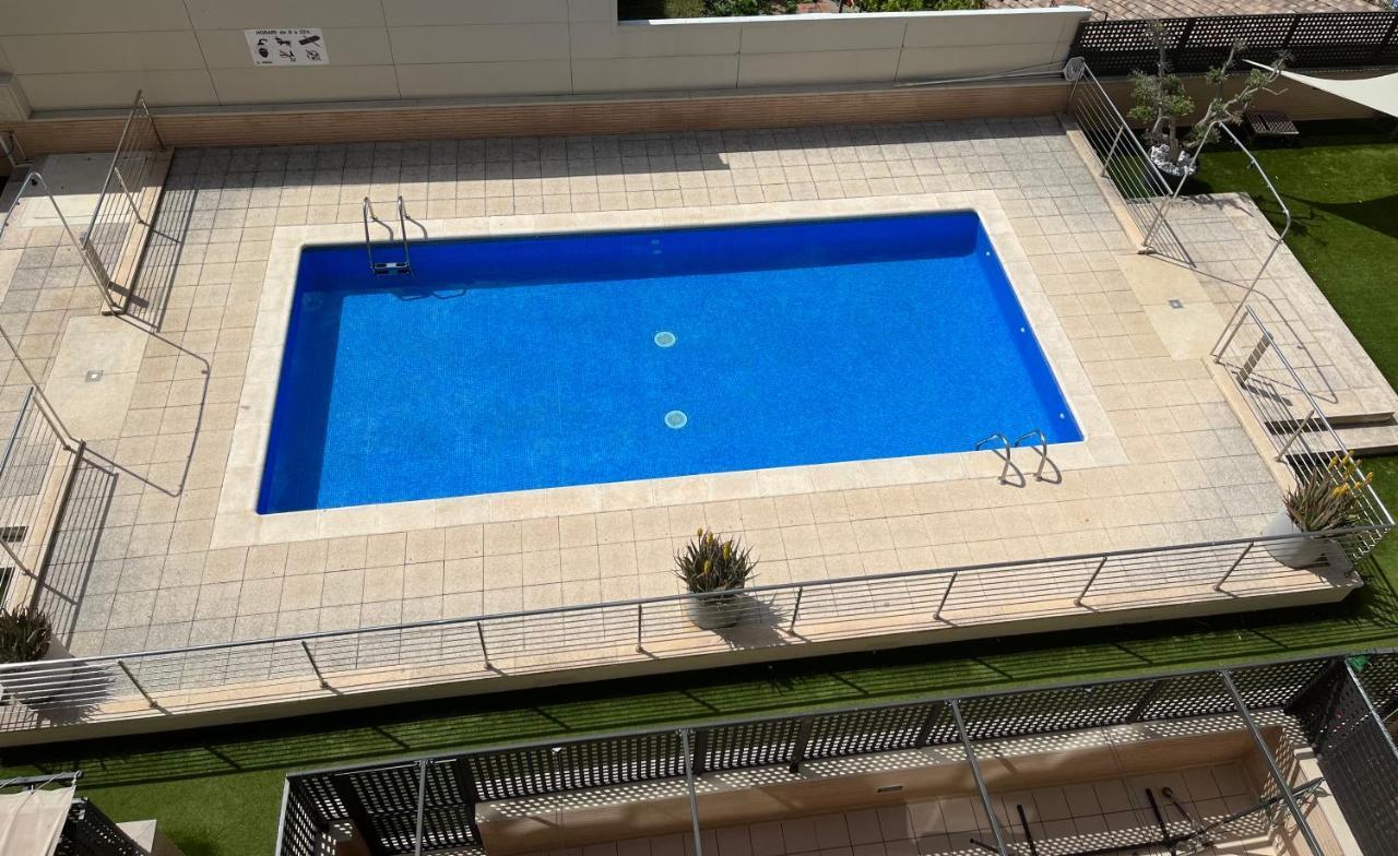Appartement Standing 58M Plage A 3Mn En Voiture Росес Екстериор снимка