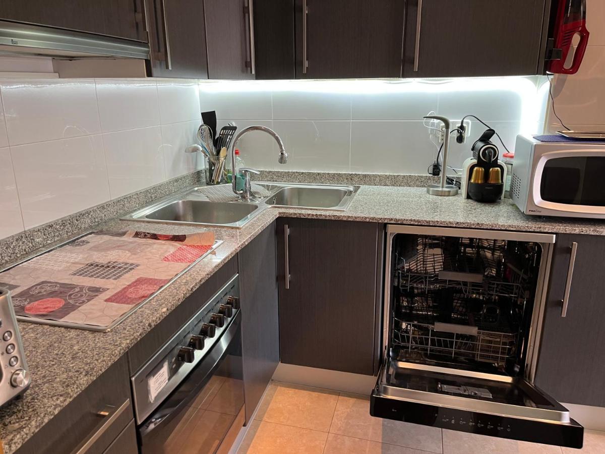 Appartement Standing 58M Plage A 3Mn En Voiture Росес Екстериор снимка