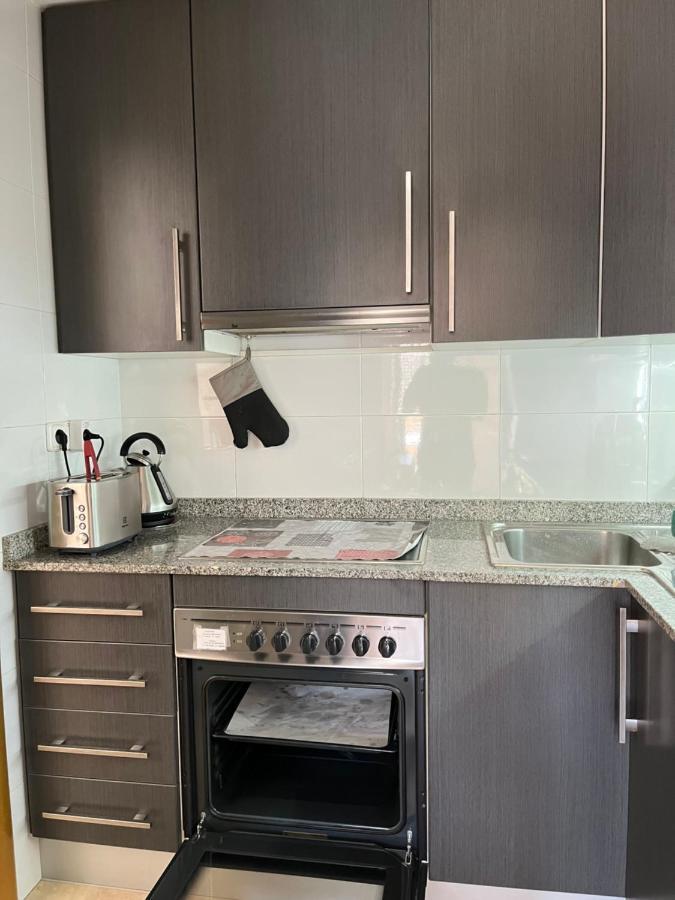 Appartement Standing 58M Plage A 3Mn En Voiture Росес Екстериор снимка